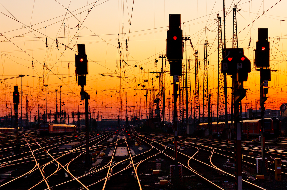 tracks